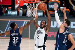 NG娱乐-包含内马尔连续三场比赛得分超过赛事规则更新，独行侠挑战极限！的词条