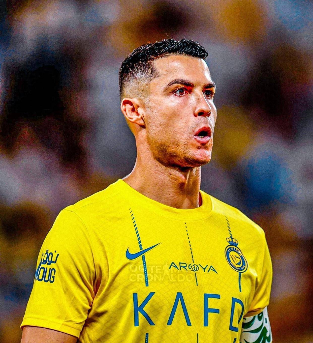 C罗赛事官方发布逆转新规,巴黎圣日耳曼争议不断!的简单介绍 C罗赛事官方发布逆转新规,巴黎圣日耳曼争议不断!的简单介绍